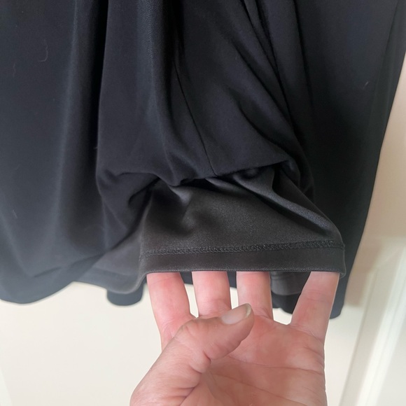 Jones New York Dress Black V-Neck Ruched and Lined Midi Dress Size 14 - Picture 9 of 9